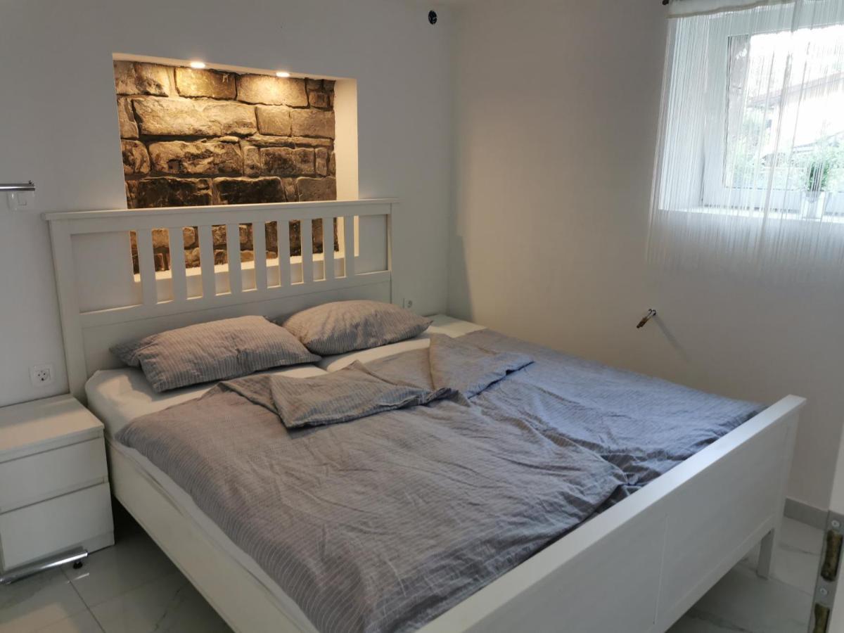 Apartma Kantina Ancarano Esterno foto