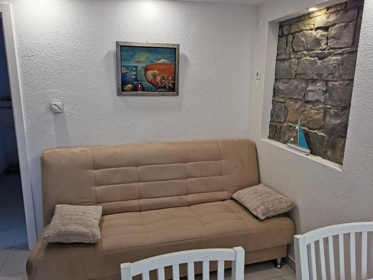 Apartma Kantina Ancarano Esterno foto